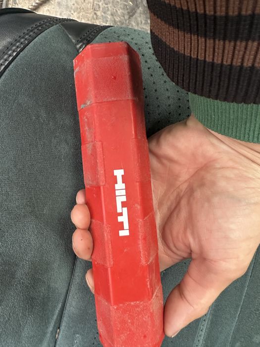 Бур хелти сперло германия