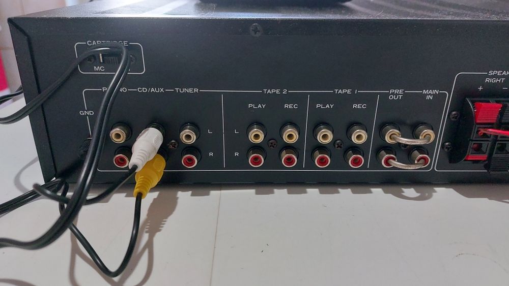 amplificator TEAC A-X55