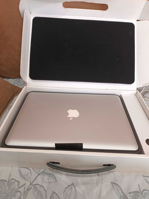 Лаптоп Macbook Pro 13-inch mid 2010