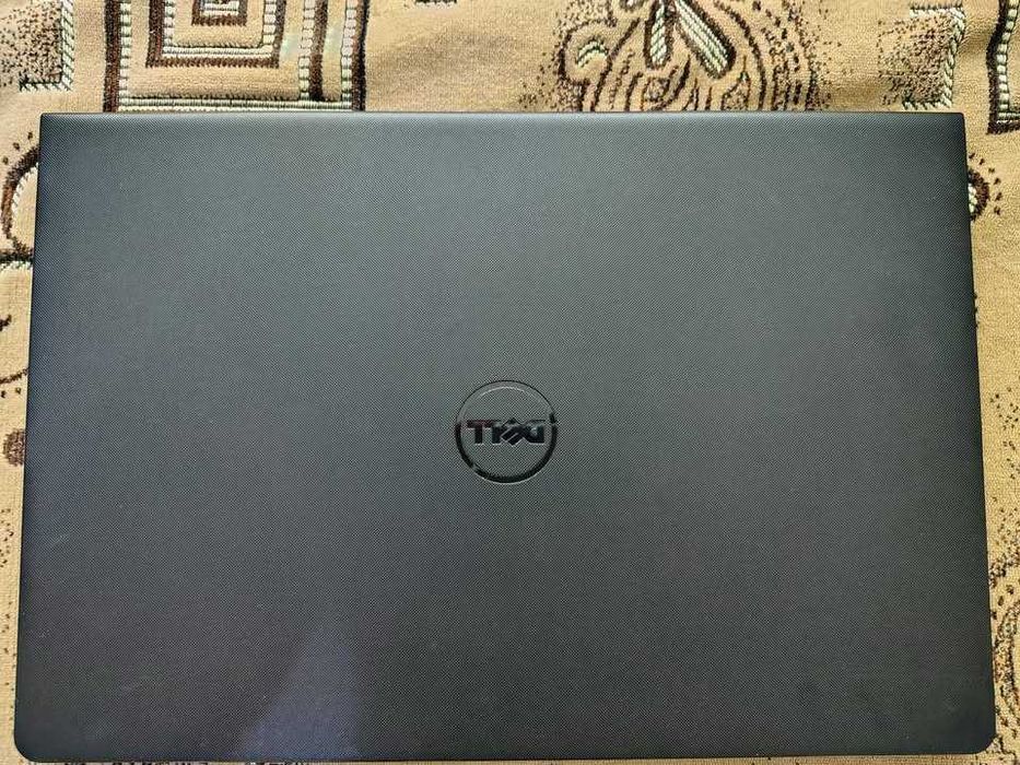 Vând laptop DELL, I5, SSD 256 GB, WINDOWS 10