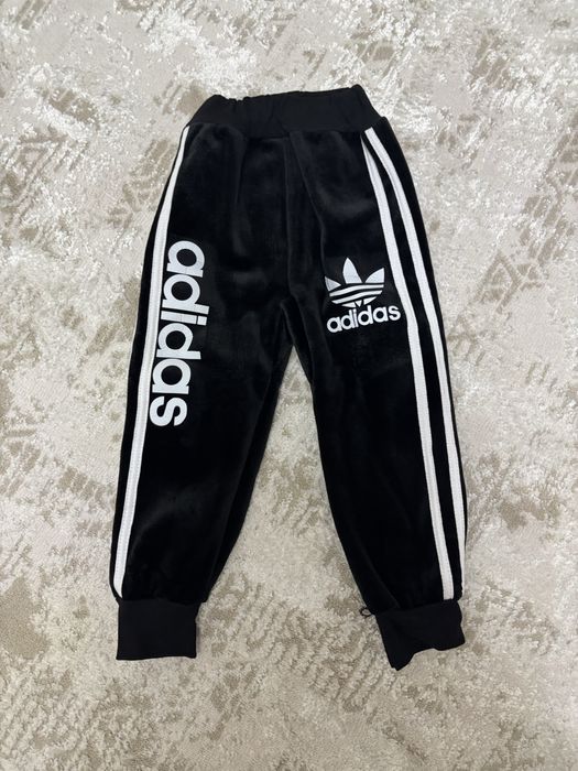 Продается детские вещи