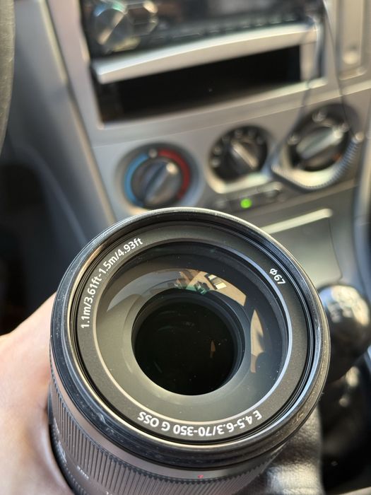 Обектив Sony 70-350