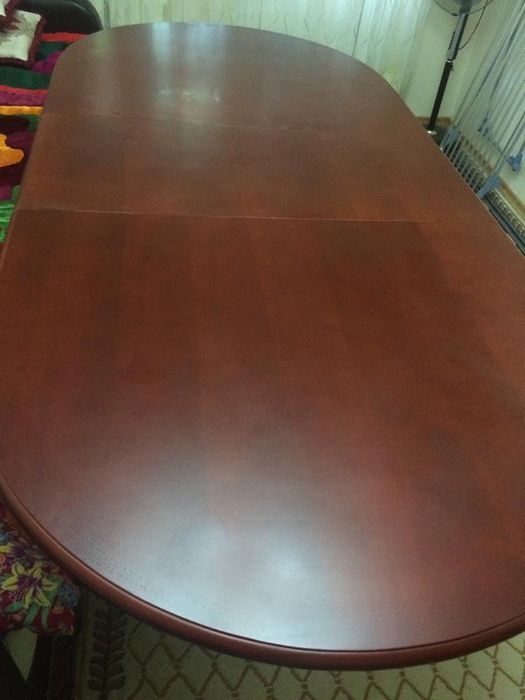 Стол со стульями