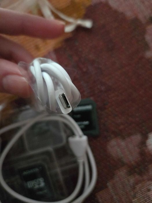 Нови Samsung зарядно кабели