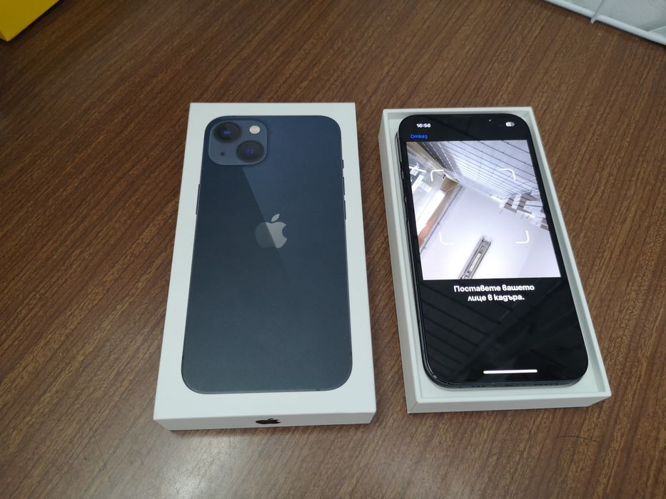 Iphone 13 midnight black/100% battery health