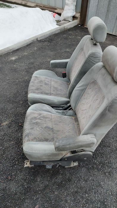 Продам сидений на авто