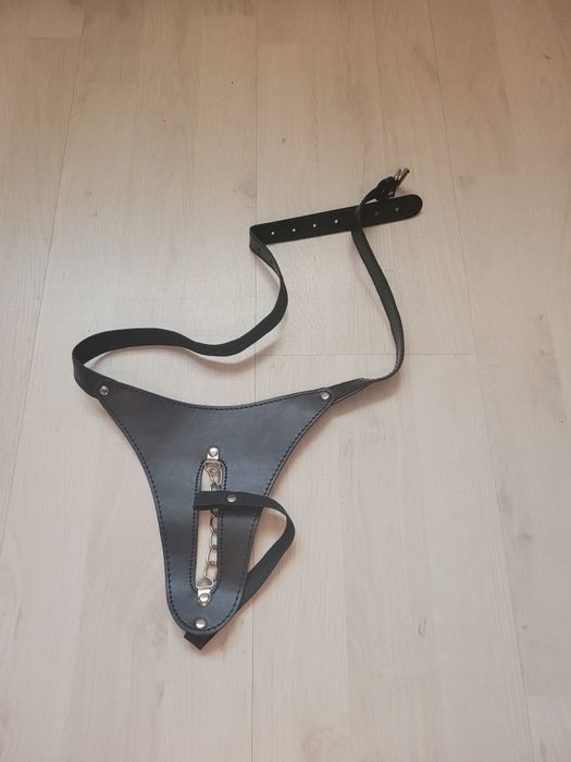 Set bikini și sutien BDSM
