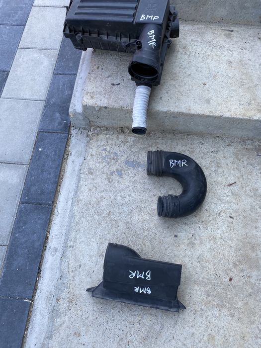 Carcasa filtru aer,furtun aer,prindere trager pt passat b6