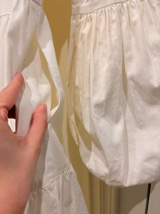 Платье белое. Состояние идеальное.