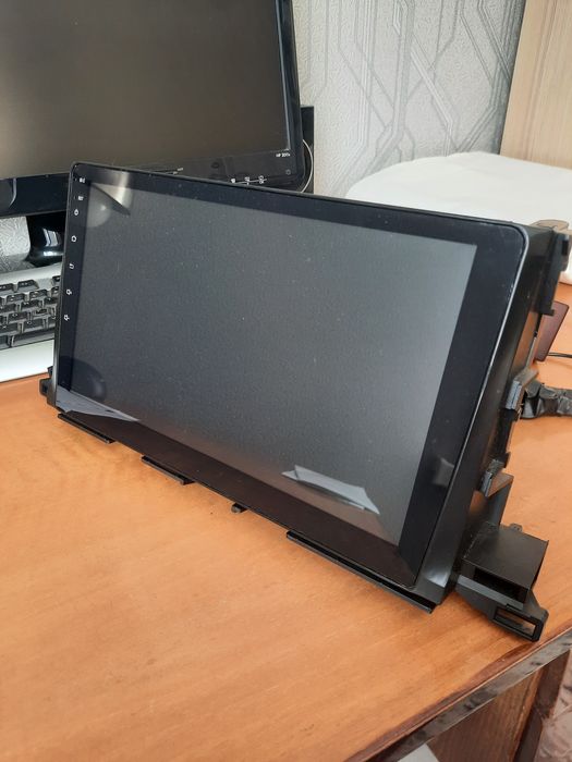 Магнитола Android Toyota highlander 3