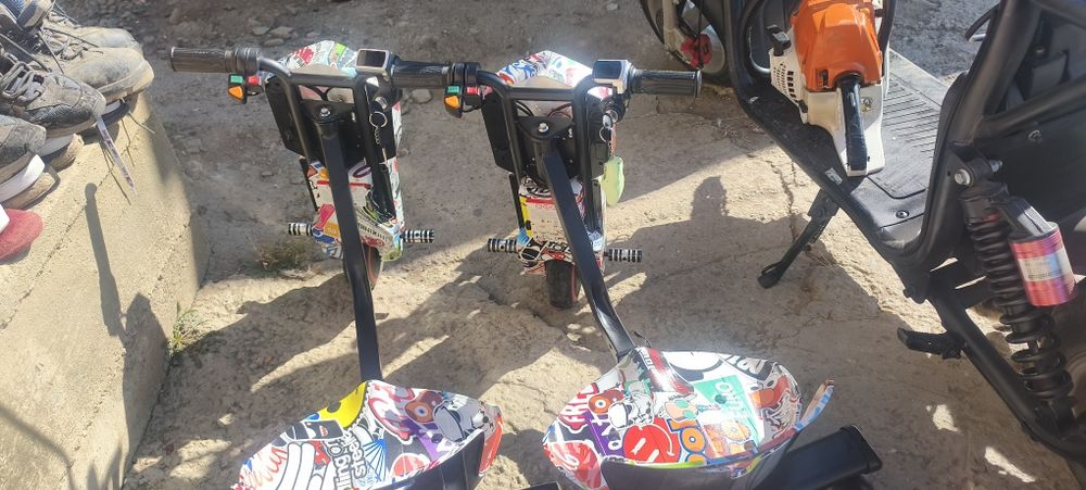 Sunt foarte bune ok la copii sunt foarte mici are încărcător pe cine îl interesează să mă contacteze pe numărul de telefon 0746 433 111 are două chei