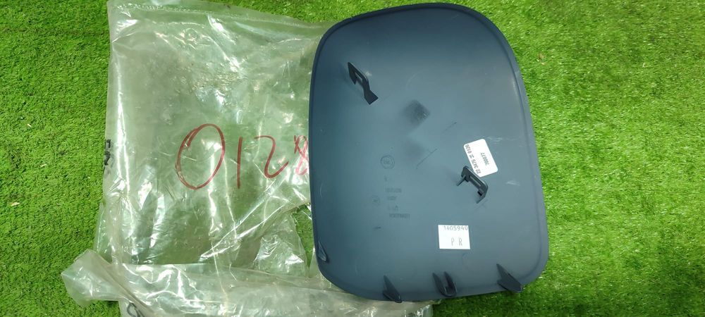 CARCASA OGLINDA (4 BUC.) CITROEN JUMPY 2007-2016 /  CITROEN BERLINGO 3 2015-2018 / PEUGEOT 3008 I 2009-2016 / TOYOTA AYGO 2005-2014 COD OEM 12473310 1