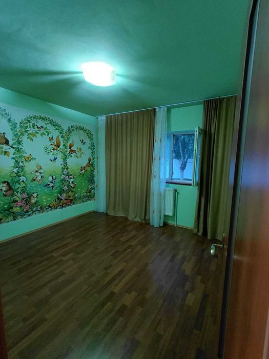 Apartament 3 camere decomandat