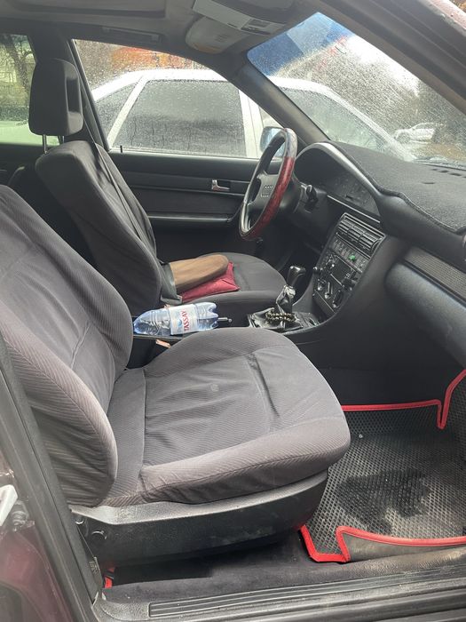 Ауди С4 1992 года срочно продам