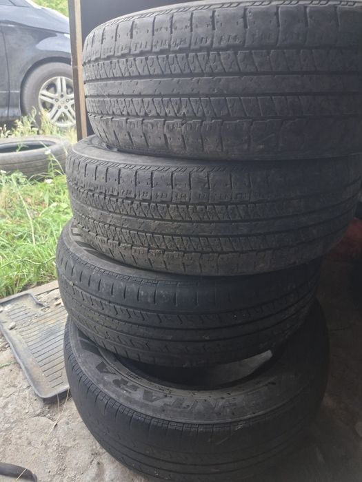 Автошины 4штуки 215/60/17