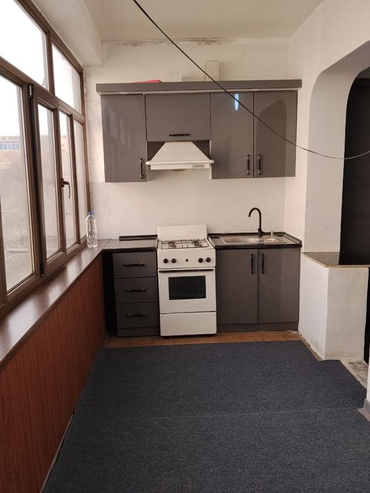 Uy ijaraga beriladi 6-mkr manzil narxi 2mln 300