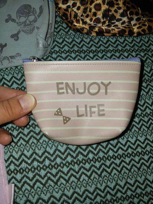 Продам кошельки, косметички