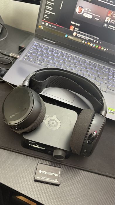 Casti Steelseries Arctis Wireless Pro