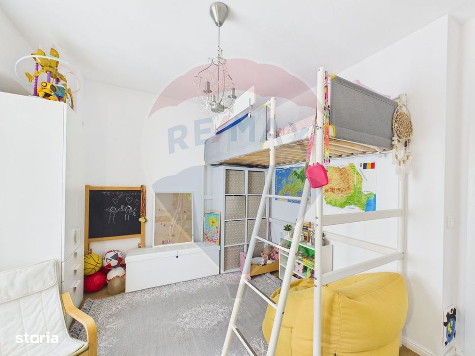 Apartament cu 3 camere de vanzare, Zona Unirii