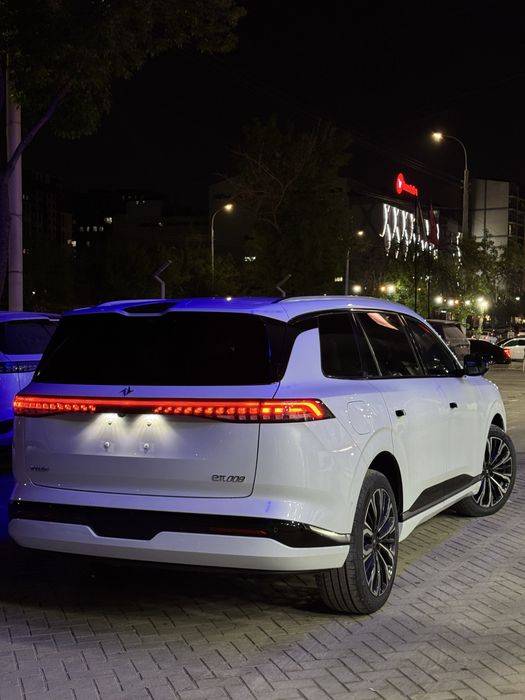 Dong Feng EP 008 Restayling. Max Full