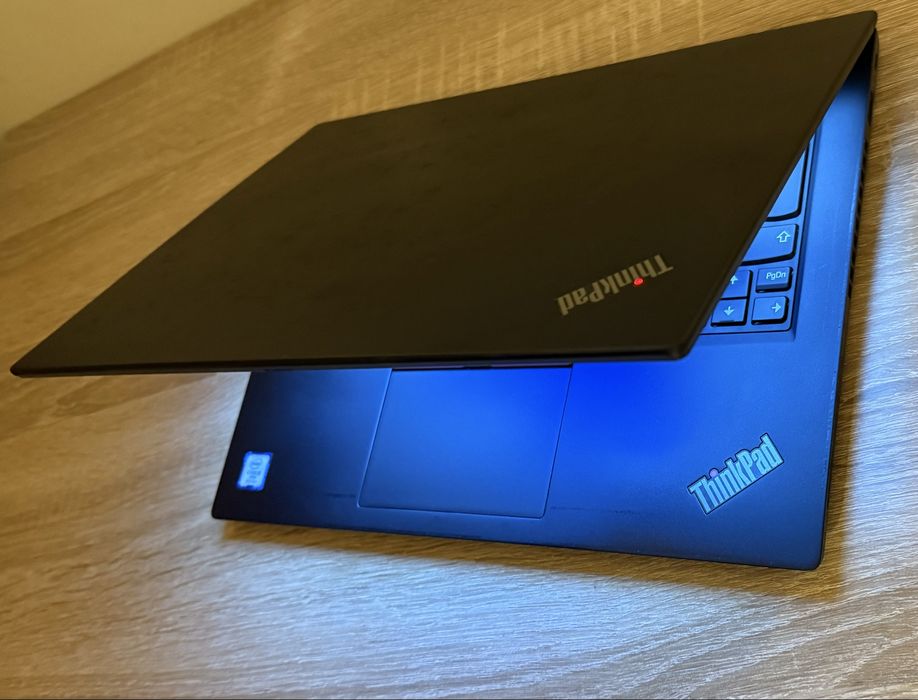 Lenovo Thinkpad X390 i5 13,3” FHD Touchscren ! SiM LTE ! X395 X13 L13