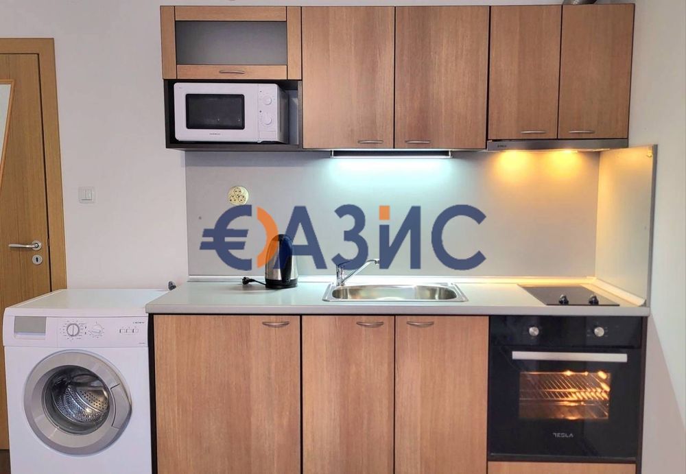 Продава се Тристаен апартамент в к.к. Слънчев бряг - 93 кв.м за 565 €/кв.м - Снимка #8