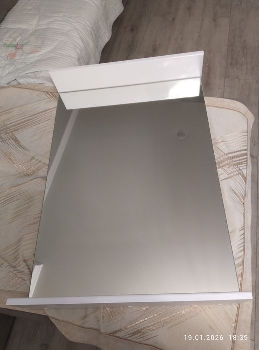 Зеркало в ванную комнату