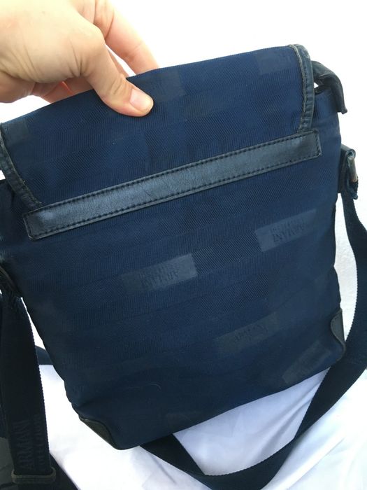 Armani Collezione, ретро мъжка  чанта презрамо