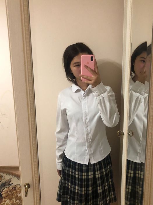 Рубашки  белые,женские