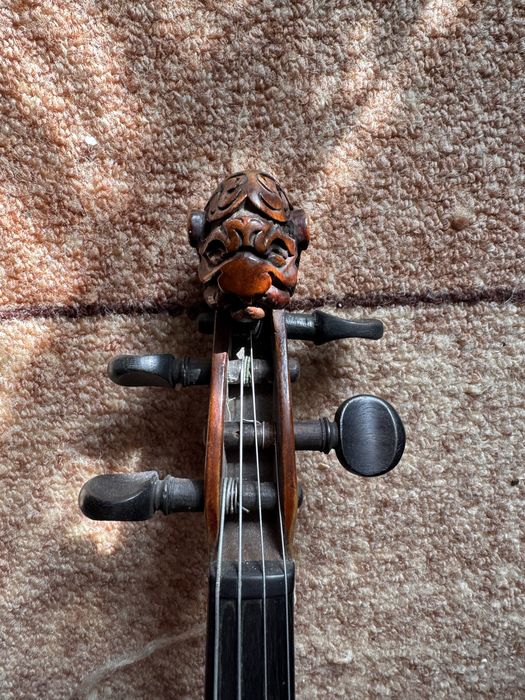 Цигулка Joseph Guarnerius от 1706