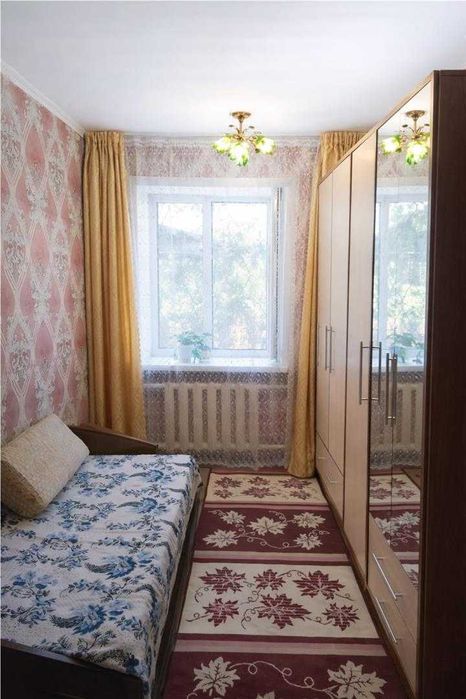 Огромный дом в Сортировке