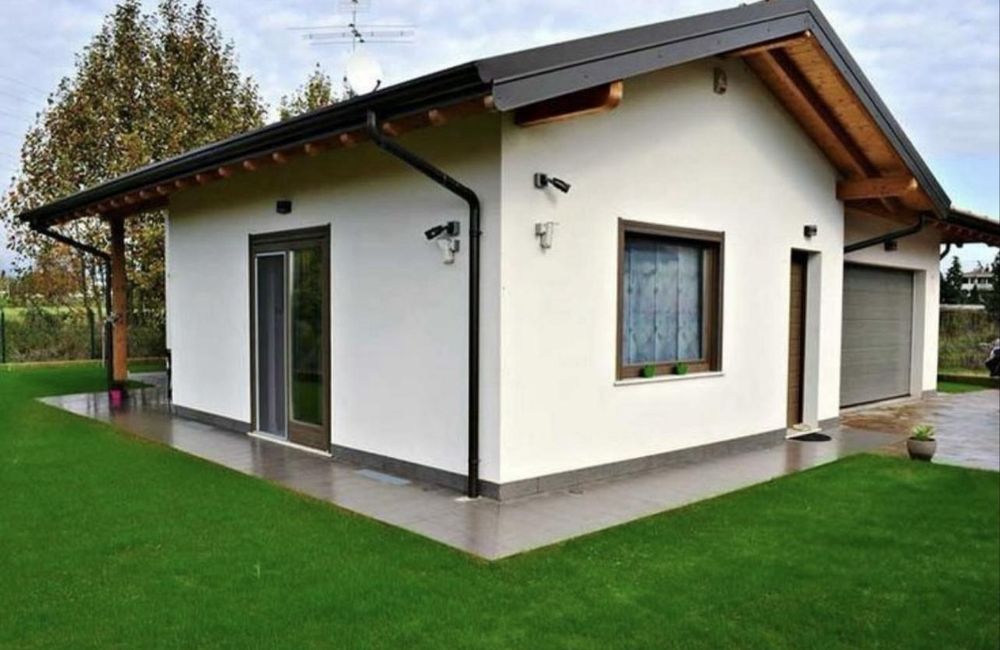 Construiesc case pe structura metalică