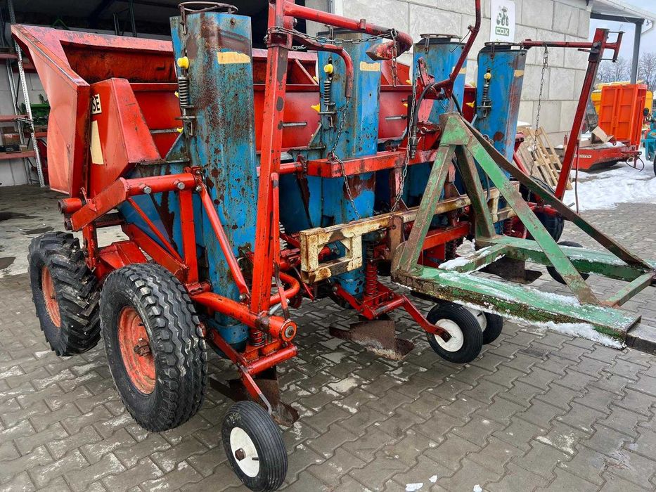 Картофосадачка Gruse - c маркир и двойни чаши