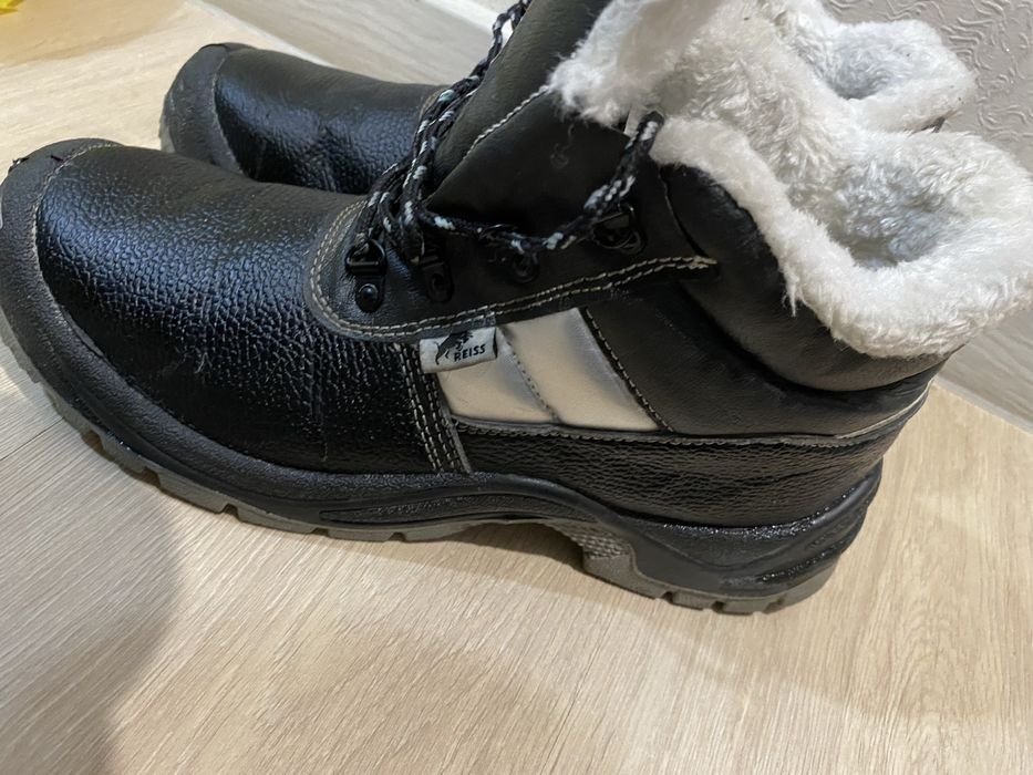 Спец.обувь новые