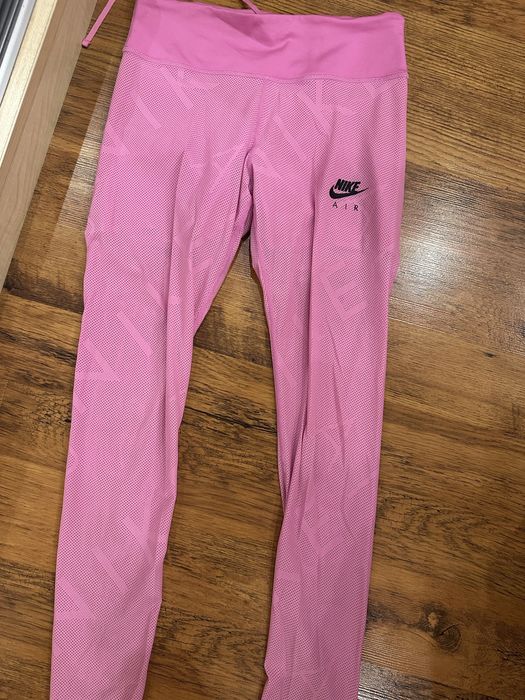 Nike спортни дрехи