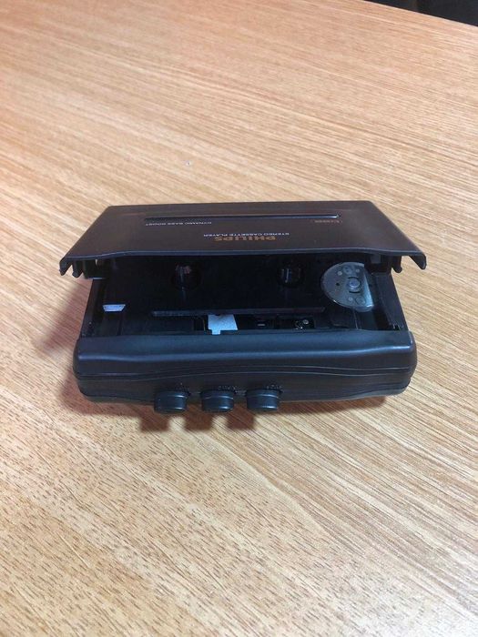 Cassette Player Philips NW 1600, Dynamic Bass Boost | UsedProducts.Ro