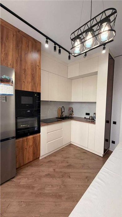 Продам 2комн ЖК Томирис 64кв.м