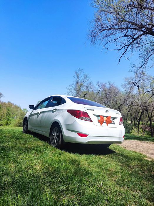 Хюндай акцент 2013