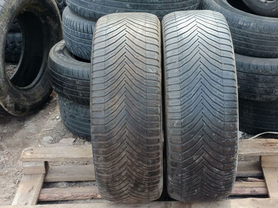 265/60/18 пара шин MICHELIN