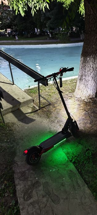 KuKuKirin M4 Pro Електрическа тротинетка