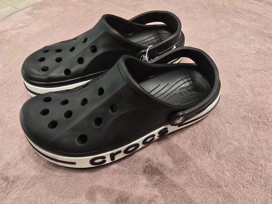 Papuci Crocs calitate superioara albi ,negrii