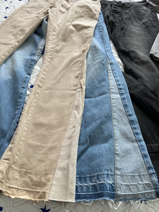 Vand blugi noi cu eticheta boohooman