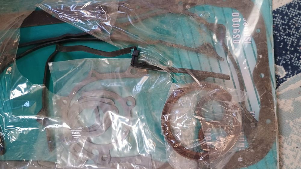 Продам запчасть на автомобиль