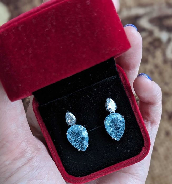 Серьги королевские