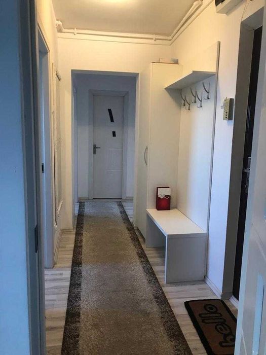 Închiriez apartament-2 camere