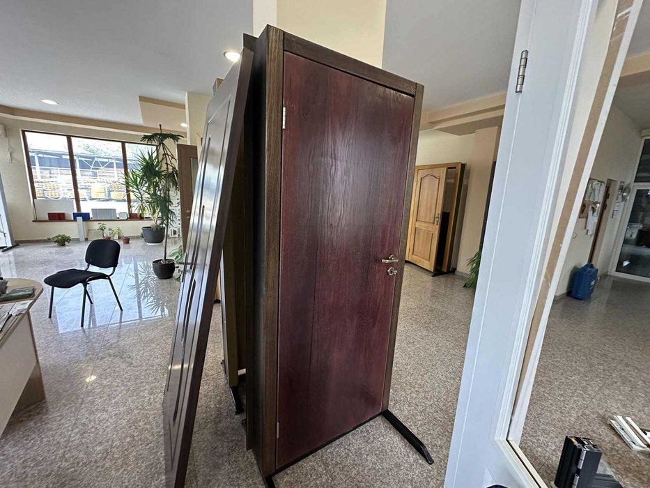 Интериорни врати - мострени, произведени в Словения