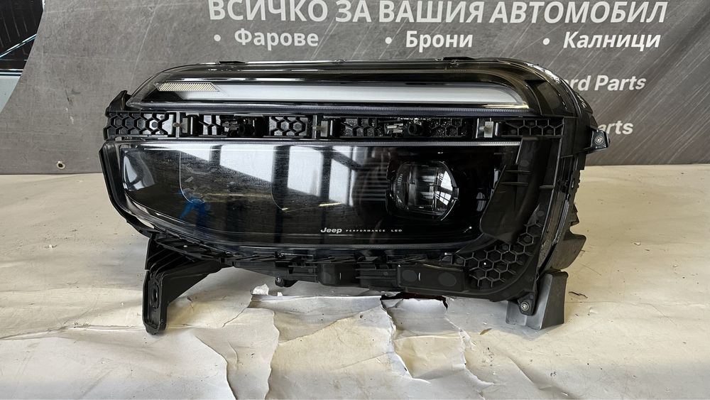2 броя ляв и я брой десен фар Jeep Avenger 2022-