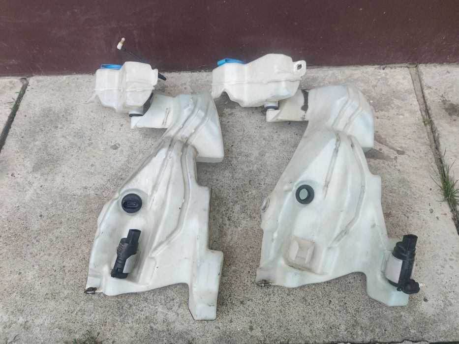 Vas lichid parbriz Seat Exeo Audi A4 8E0955451AR / 1K5955651