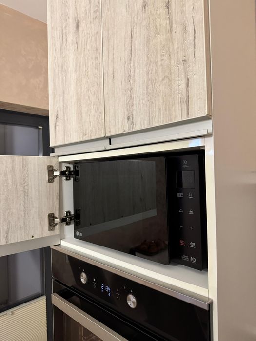 Cuptor microunde LG smart inverter