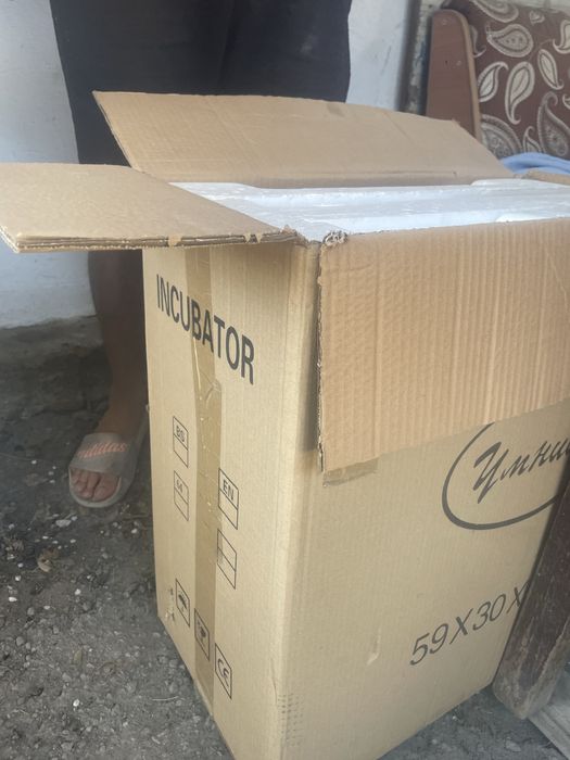 Продам инкубатор